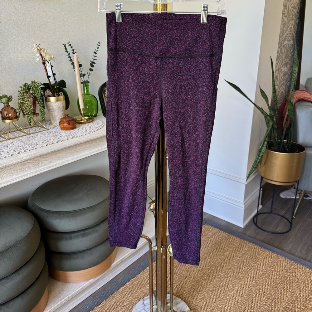 Athleta Ultimate Stash Pocket 7/8 Leggings